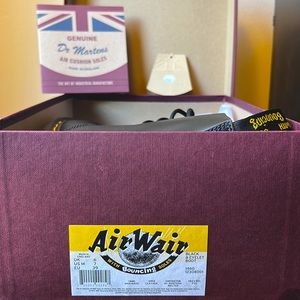 2009 vintage Made in England Dr. Martens